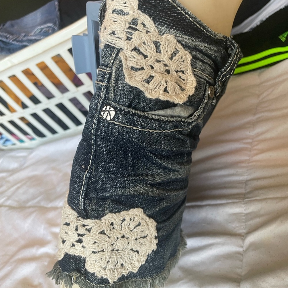 Vintage Hot Kiss Dark Blue Jean Shorts with Frayed Hem and Crotchet Detail - Picture 2 of 4